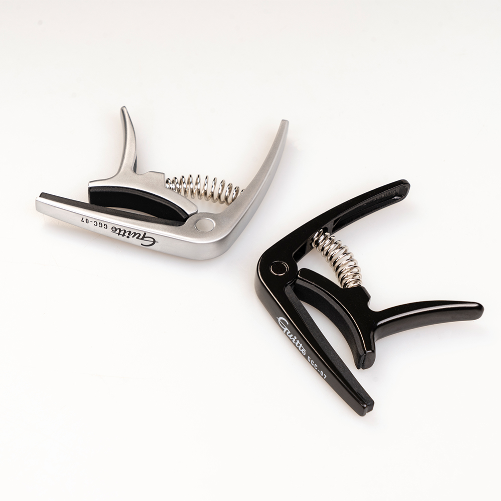 GUITTO GGC-07 Ukulele Capo Qui - Diy Guitar Electronics recensione e prezzo